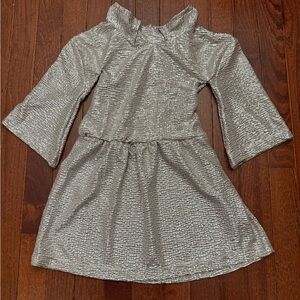 ❌UPCYCLED into 4T dress! Anthropologie Monteau Silver Sparkle Party Top - size L